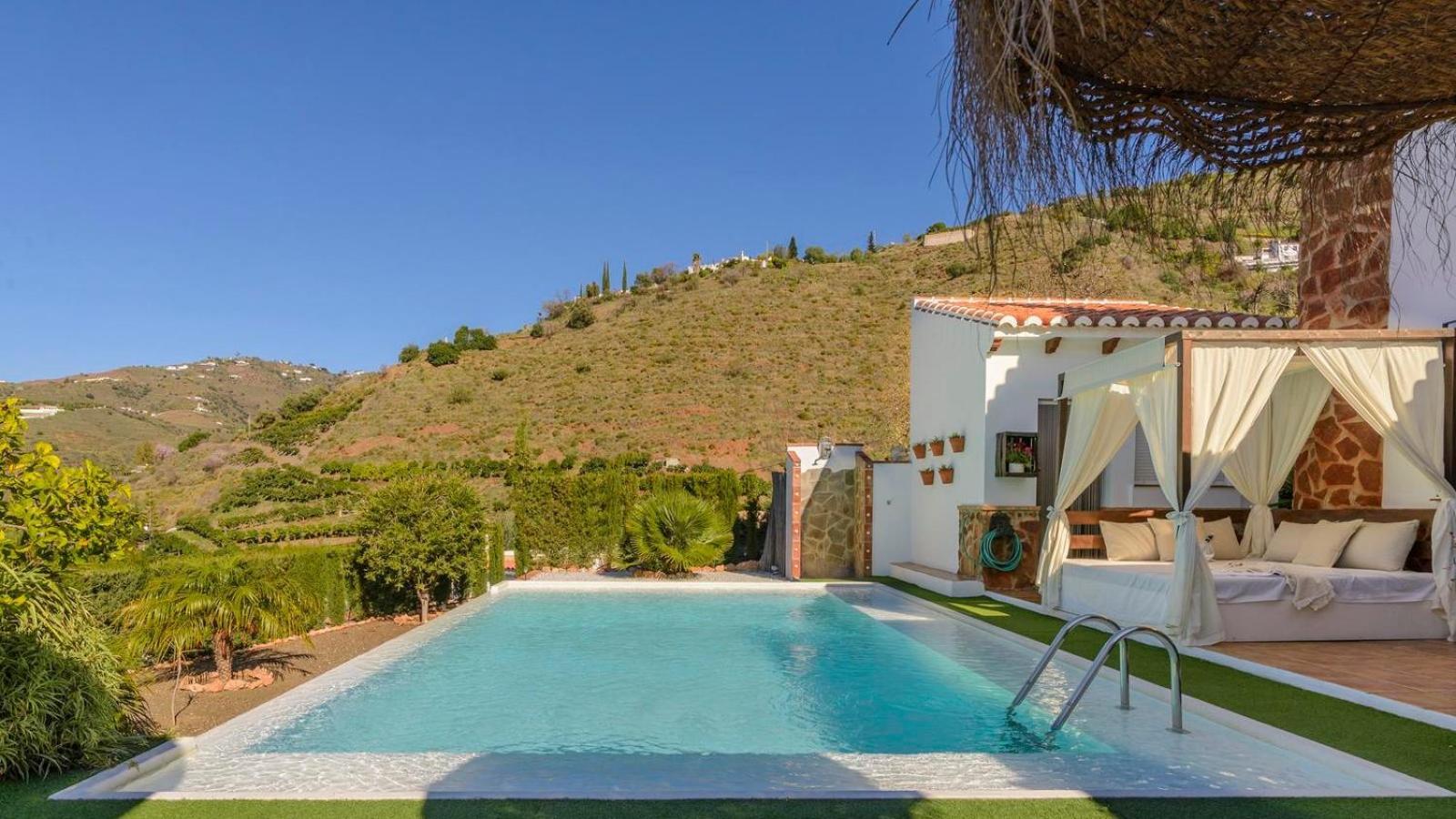 Villa Las Palmeras De Torrox By Ruralidays Ngoại thất bức ảnh