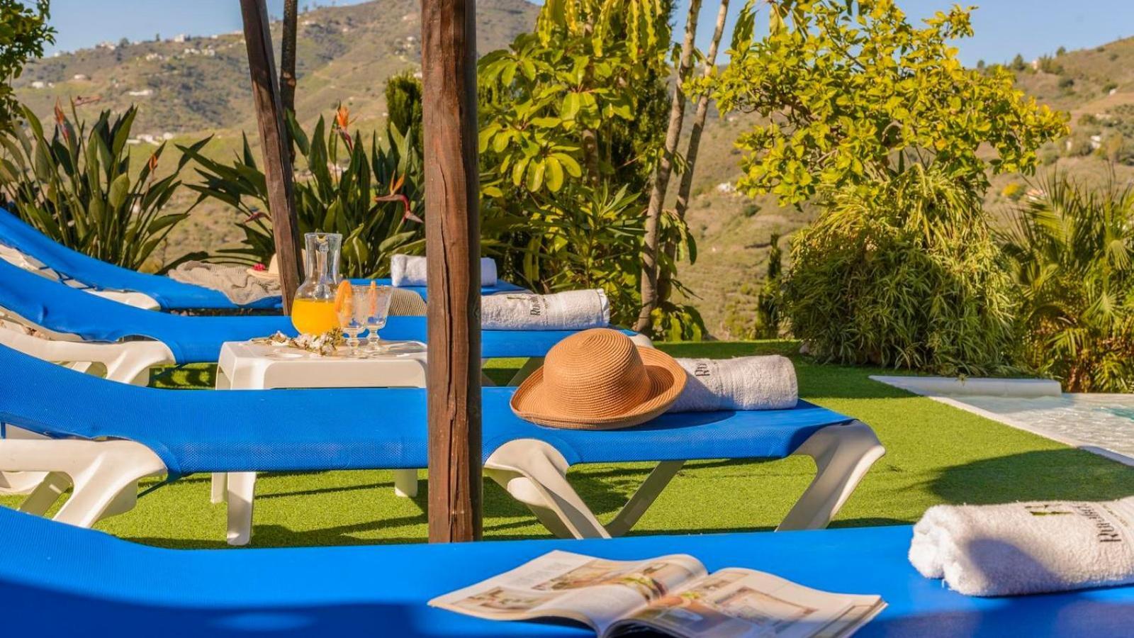 Villa Las Palmeras De Torrox By Ruralidays Ngoại thất bức ảnh