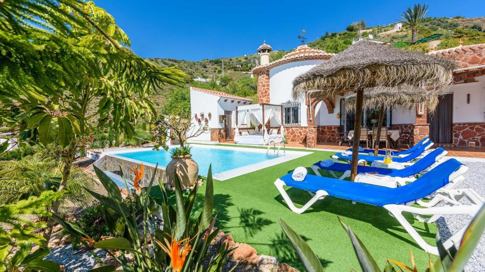 Villa Las Palmeras De Torrox By Ruralidays Ngoại thất bức ảnh